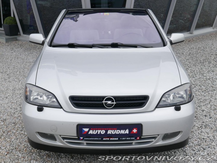 Opel Astra 2,2i Cabrio REZERVACE 2004