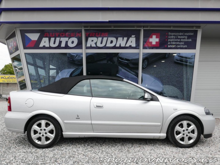 Opel Astra 2,2i Cabrio REZERVACE 2004