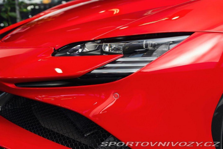 Ferrari SF90 Spider/Lift/Carbon/JBL 1800