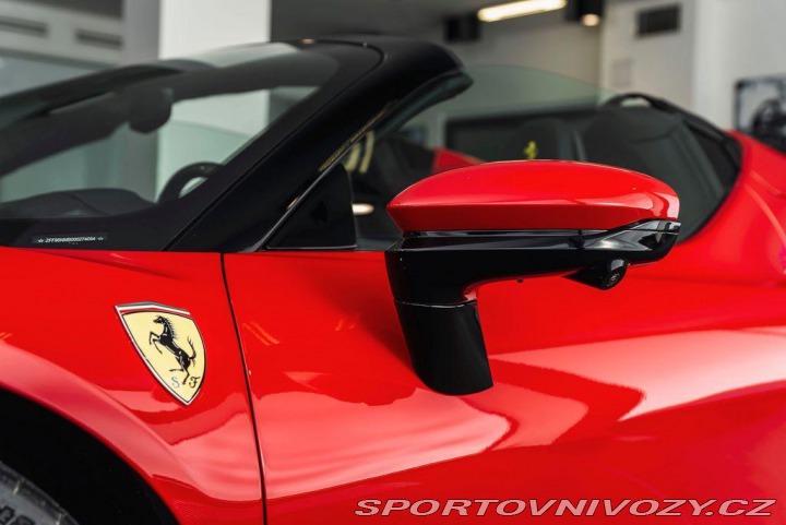 Ferrari SF90 Spider/Lift/Carbon/JBL 1800