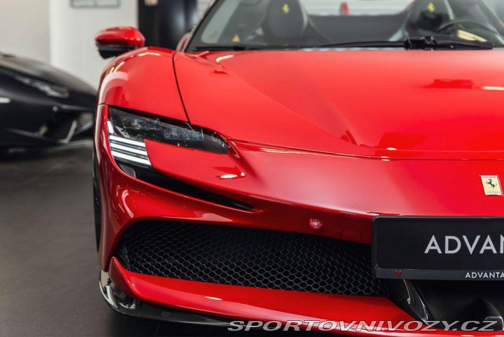 Ferrari SF90 Spider/Lift/Carbon/JBL 1800