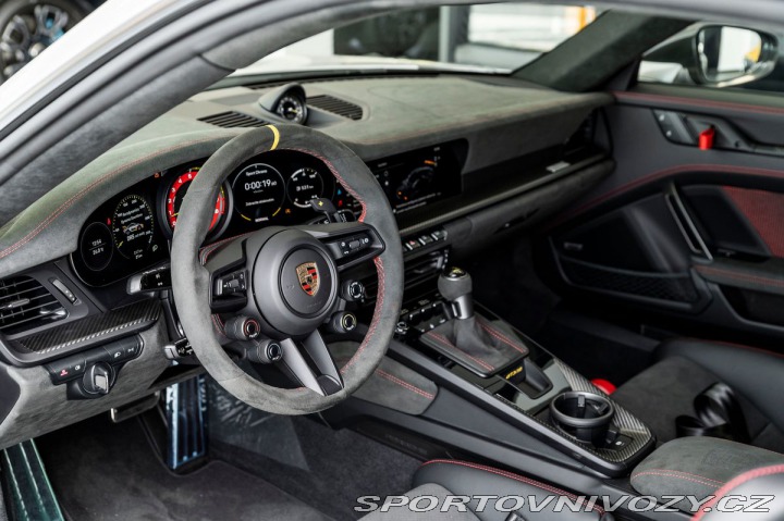 Porsche 911 GT3 RS/Weissach/GT Silber 2025