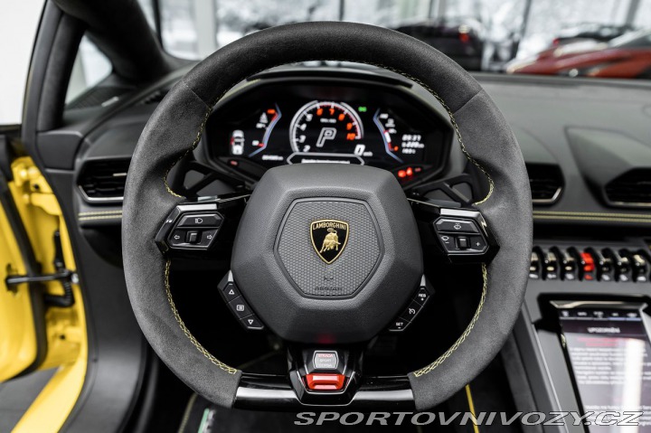 Lamborghini Huracán EVO Spyder 1800