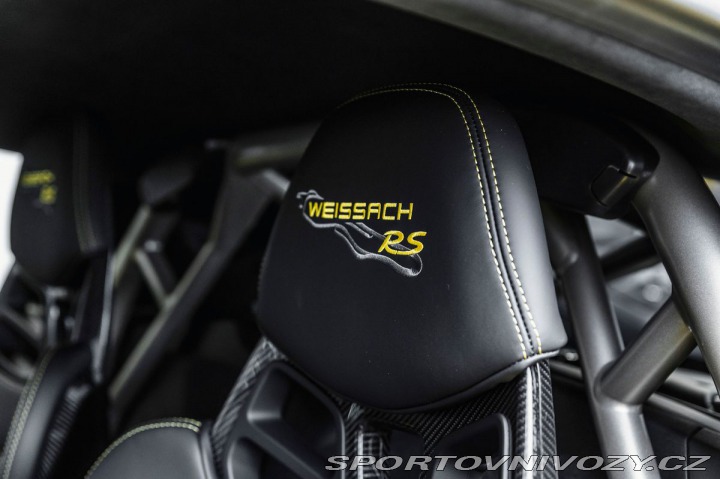 Porsche Cayman GT4 RS Weissach Package 2023