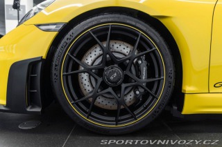 Porsche Cayman GT4 RS Weissach Package 2023