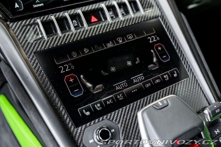 Lamborghini Urus Akrapovič/Carbon 2022