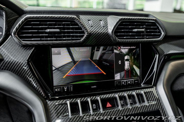 Lamborghini Urus Akrapovič/Carbon 2022