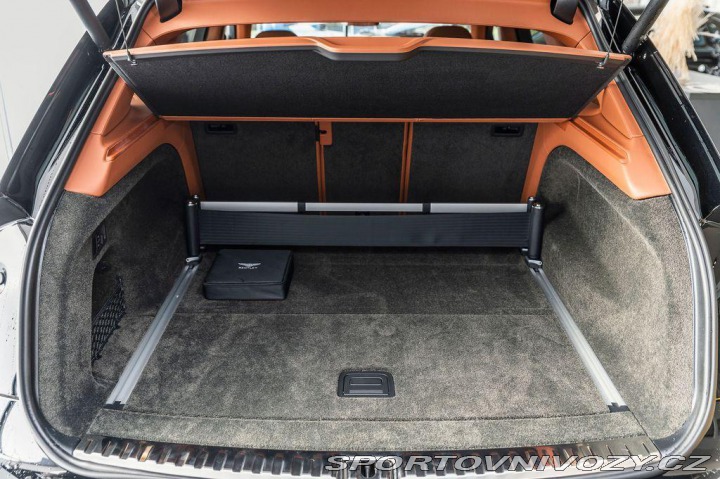 Bentley Bentayga V8/Naim/Entertainment/Pan 1800