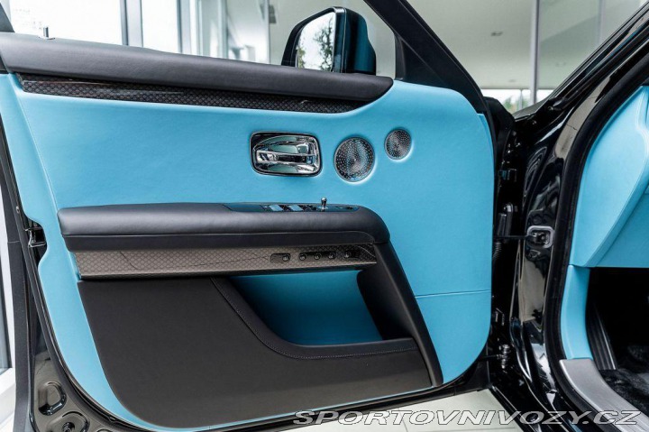 Rolls Royce Ghost Black Badge / Skladem 1800