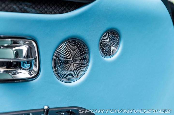 Rolls Royce Ghost Black Badge / Skladem 1800