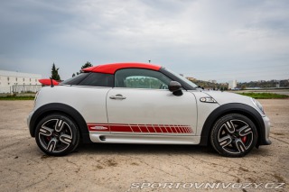 Mini Cooper JCW COUPE 2011