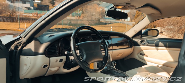 Jaguar XKR Coupe 2003
