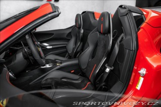 Ferrari SF90 Spider, lift, kamera  OV, 2024