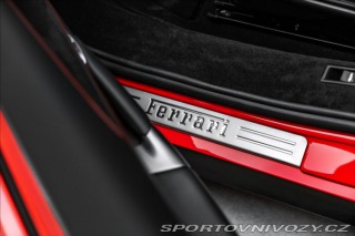 Ferrari SF90 Spider, lift, kamera  OV, 2024