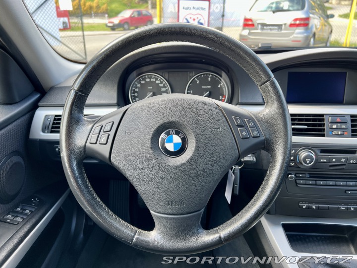 BMW 3 318d 105kW Výhřevy,Servis 2009