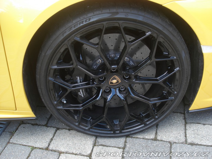 Lamborghini Huracán EVO AWD 2021