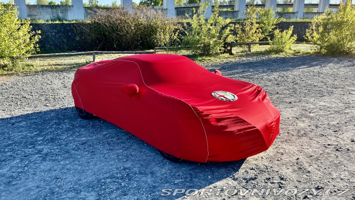 Alfa Romeo 4C 2015