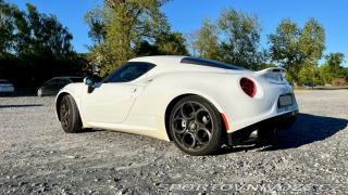 Alfa Romeo 4C 2015