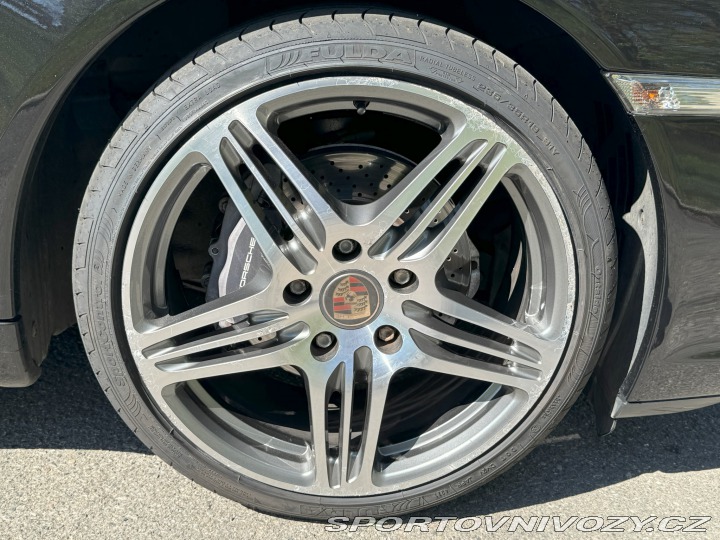 Porsche 911 997.1 Carrera manuál 2005