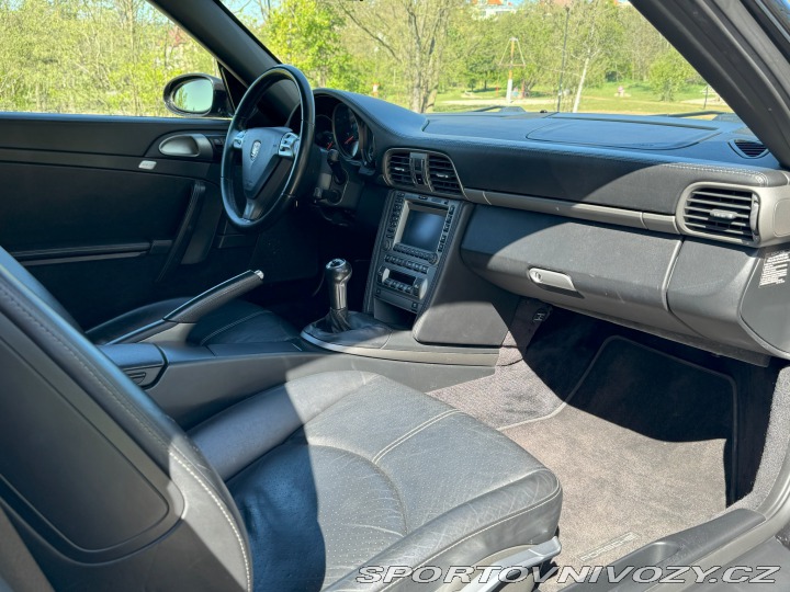 Porsche 911 997.1 Carrera manuál 2005