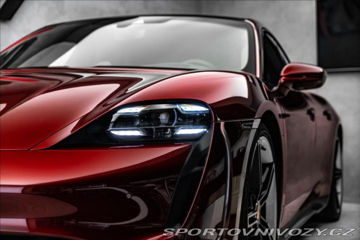 Porsche Taycan Turbo S, Keramiky, Pano, 2022