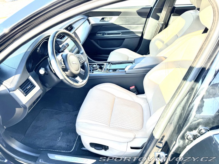 Jaguar XF Pure 2021