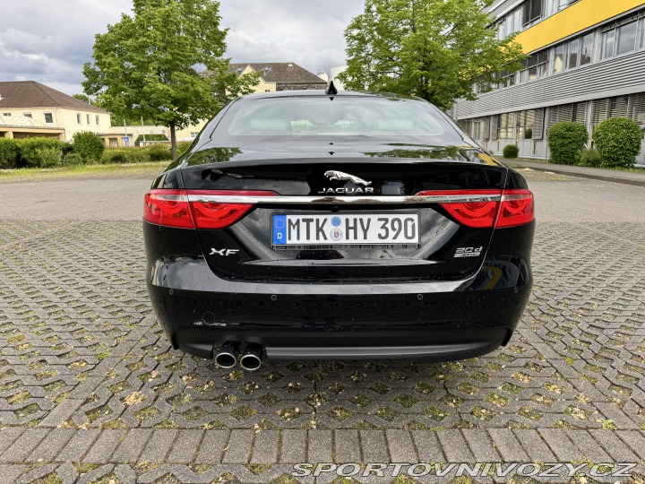 Jaguar XF Pure 2021