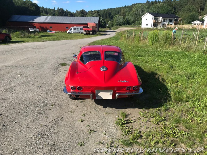 Chevrolet Corvette C2 Coupe Split Window 1963