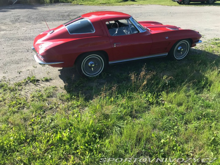 Chevrolet Corvette C2 Coupe Split Window 1963