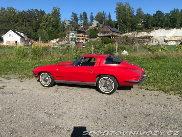 Chevrolet Corvette C2 Coupe Split Window 1963