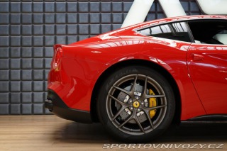 Ferrari F12berlinetta V12 Carbon PasDisplay JBL 2016