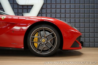 Ferrari F12berlinetta V12 Carbon PasDisplay JBL 2016
