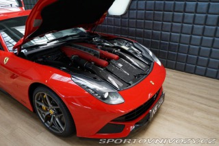 Ferrari F12berlinetta V12 Carbon PasDisplay JBL 2016