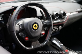 Ferrari F12berlinetta V12 Carbon PasDisplay JBL 2016