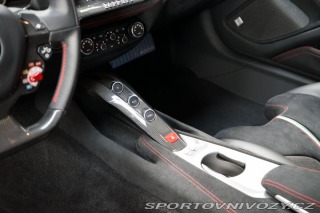 Ferrari F12berlinetta V12 Carbon PasDisplay JBL 2016
