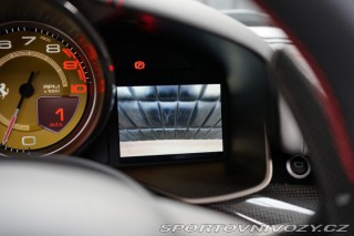 Ferrari F12berlinetta V12 Carbon PasDisplay JBL 2016