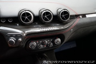 Ferrari F12berlinetta V12 Carbon PasDisplay JBL 2016