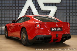 Ferrari F12berlinetta V12 Carbon PasDisplay JBL 2016