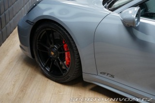 Porsche 911 992 Carrera 4 GTS PDK Mat 2023