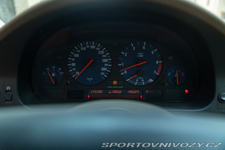 BMW 2 Alpina B10 Touring V8 82/204 1998