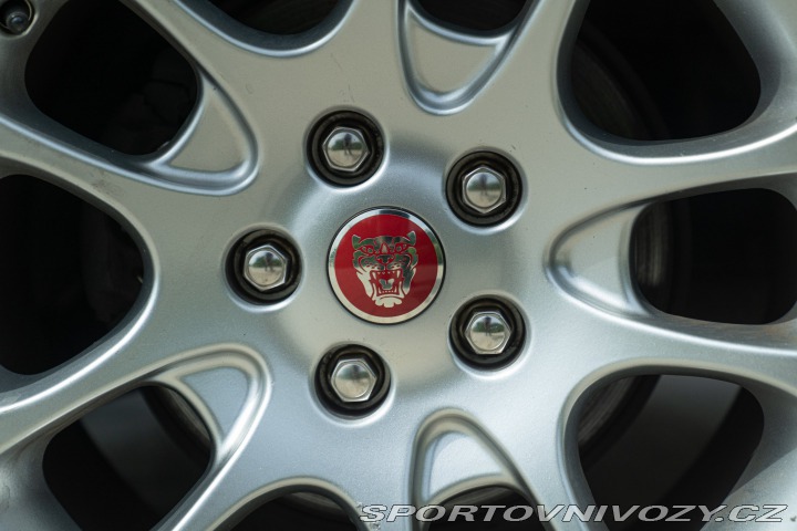 Jaguar XKR 2000