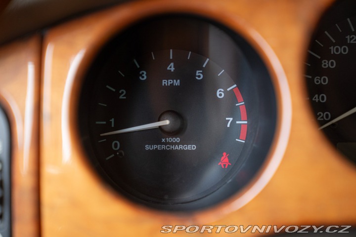 Jaguar XKR 2000
