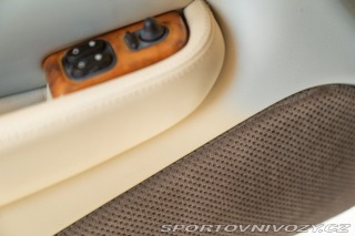 Jaguar XKR  2000