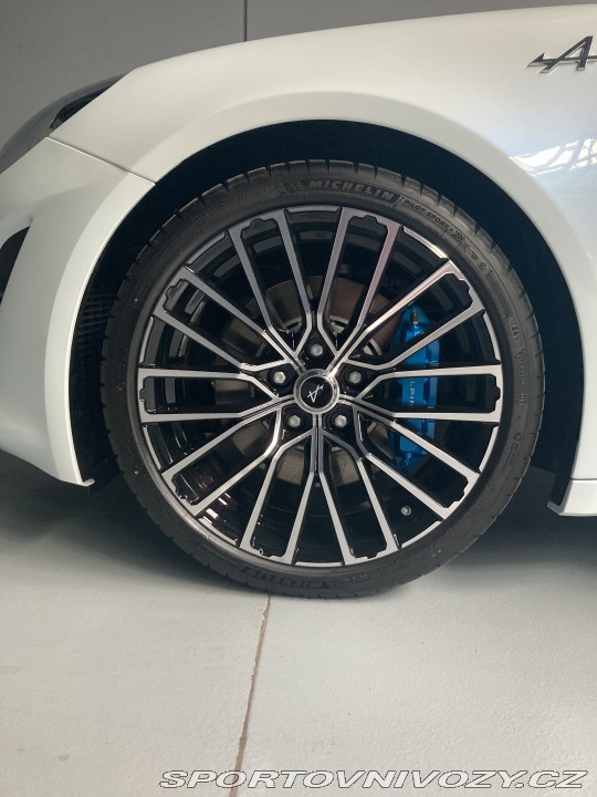 Alpine A110 GT 2024