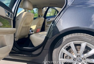 Jaguar XF Sport 2012