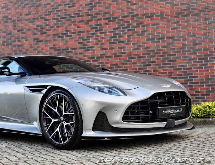 Aston Martin DB12 DB12 Coupé *IHNEĎ k DISP 2023