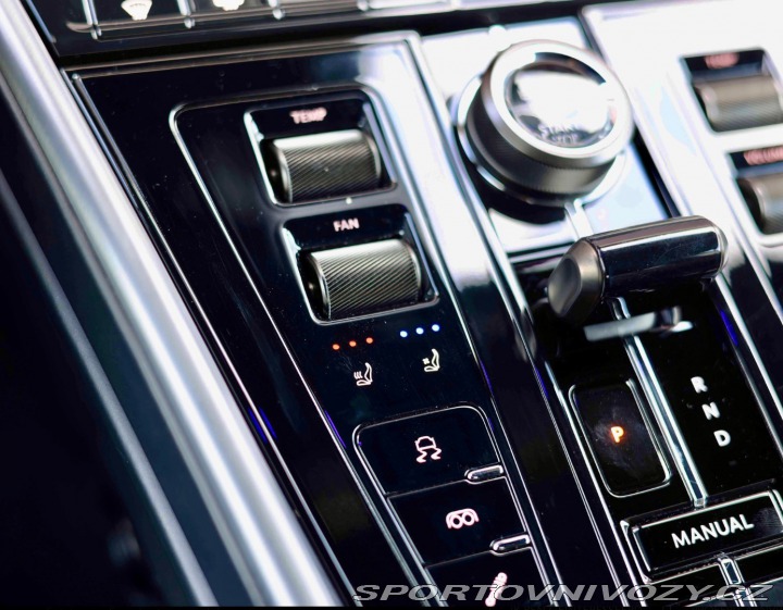 Aston Martin DB12 DB12 Coupé *IHNEĎ k DISP 2023