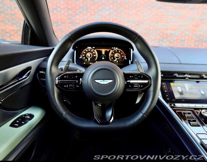 Aston Martin DB12 DB12 Coupé *IHNEĎ k DISP 2023