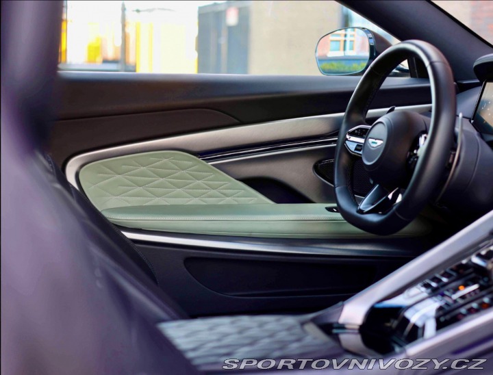 Aston Martin DB12 DB12 Coupé *IHNEĎ k DISP 2023