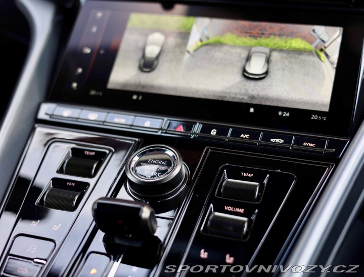 Aston Martin DB12 DB12 Coupé *IHNEĎ k DISP 2023